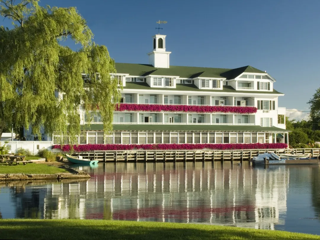 Mill Falls Resort Collection At The Lake - Lake Winnipesaukee, NH
