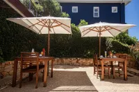 Simon’s Town Guest House โรงแรมใกล้หาดลองบีช