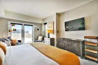 Your Own Balcony, Full Kitchen in Canyons Village