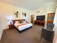 Mt Tamborine Stonehaven Manor Hotels in Mount Tamborine