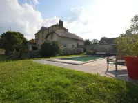 Chateau de la Moriniere Hôtels à : Andrezé