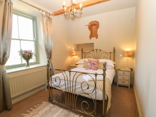 Low Shipley Cottage