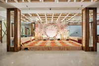 Prime Land Hotels in Manrauli