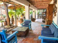 Casa Aurora Garden Retreat - Scenic