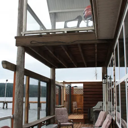 Orca Lodge