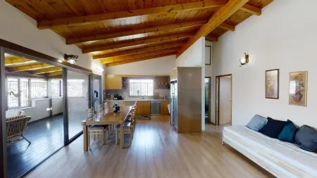 Cozy Wood Apartment with Great View to Nazareth Отели в г. Yokne'am Moshava