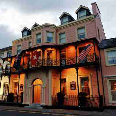 Perryville House Hotel Exterior