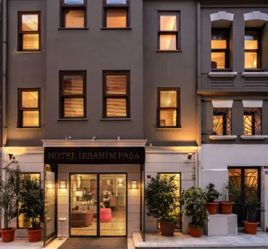 イブラヒム パシャ ホテル