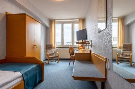 Trip Inn Aschaffenburger Hof Отели рядом с достопримечательностью «F.a.n. Frankenstolz Arena»