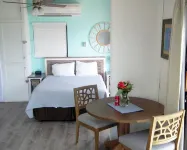 Villa Latitudes - Closest to the Water,  Very Private - Point Pleasant Hotels in Frydendal