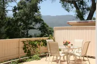 Ojai Retreat & Inn - Mountain view