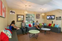 HI Kelowna Hostel Hotels in Regional District of Central Okanagan