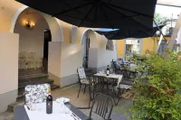 Park Hotel Regina - with Air-Condition and Outdoor Heated Pool Hotels in Gallicano