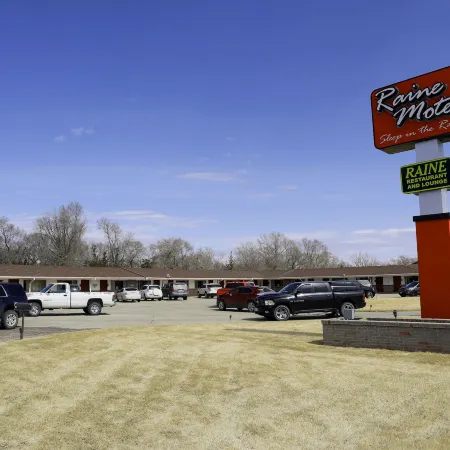 Raine Motel