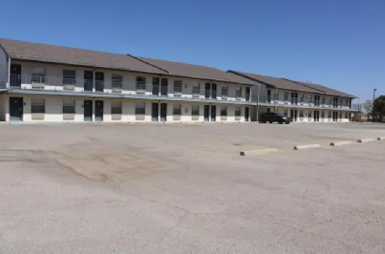 Super 8 by Wyndham Hobbs Hôtels à : 