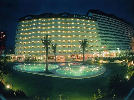 AR Roca Esmeralda & Spa Hotel Отели в г. Кальпе