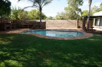 Mckala Guesthouse - Pools