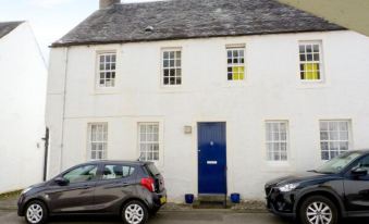8 Cathedral Street