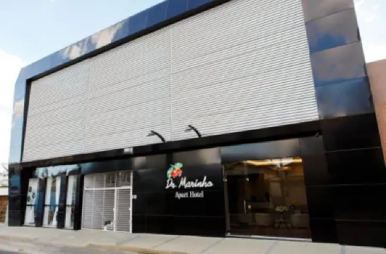 Dr. Marinho Apart Hotel Hotel berhampiran Monumento aos Mortos e Desaparecidos da Bahia