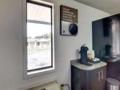 Motel 6 Union City, GA - Atlanta Airport Hotels in Union City