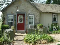 Stone Meadow Resort - Pet friendly