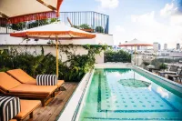 Mayer House - Rooftop Pools