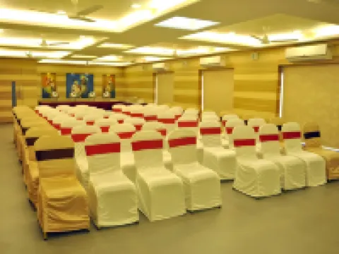 Lumbinis Grand Hotel Hotels in Gulbarga