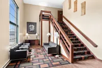 Super 8 by Wyndham la Crosse