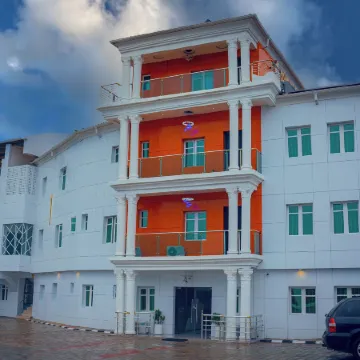 HomeWorth Hotel