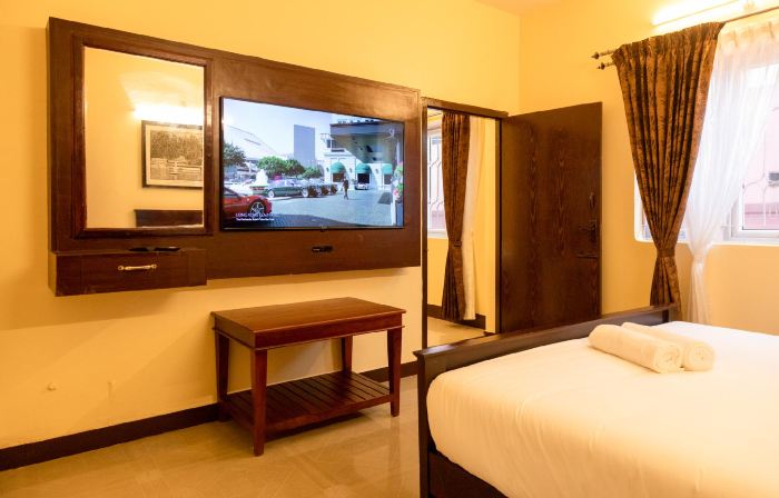Aakash Rooms and Cottages,