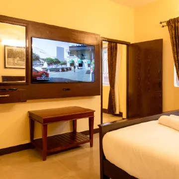 Aakash Rooms and Cottages,