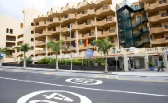 PlayaOlid All Inclusive Hoteles cerca de Playa del Duque