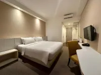 Yasmin Hotel Karawaci Hotels in Curug