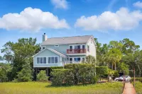 4-Bedroom Waterfront Home with Private Dock and Dazzling Sunset Views!