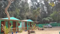 Dev's Marine Resort By GRB Hotels in 