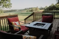Rustic 1800s' Log Cabin with Modern Amenities on an Old Farm close to Owensboro