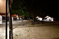 Yeongcheon Evergreen Experience School Glamping Campground