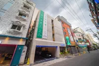 Seongnam Bunker 1148 Các khách sạn gần Công viên Hwangsong
