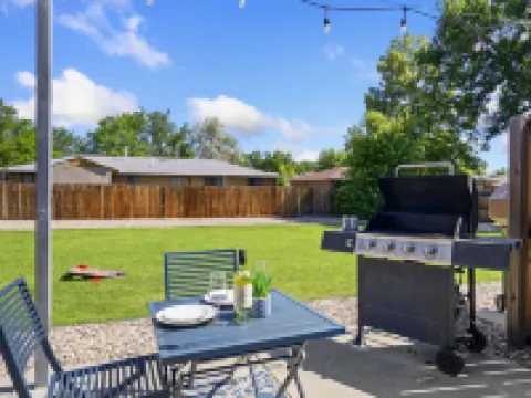 Comfortable Home - Close to Rocky Mtn National Park Hotels in Loveland