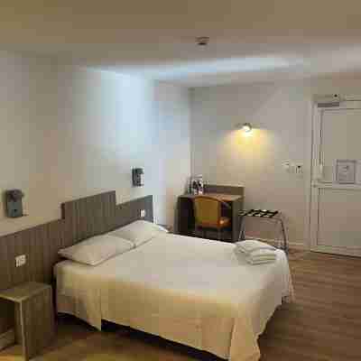 Brit Hotel Essentiel Millau Rooms