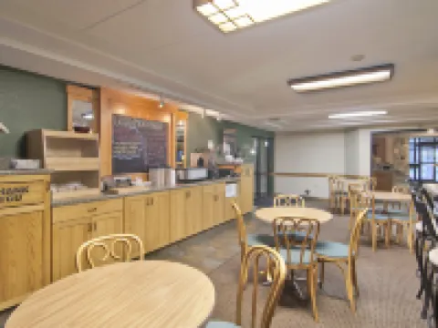 Boarders Inn & Suites by Cobblestone Hotels - Faribault Hotels in Faribault