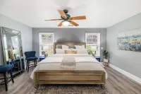 7Br Red Barn Ranch- Pool • Hot Tub • Game Room • Sleeps 18 + Onsite Farm Stand