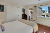 Stunning Coastal Cottage w/ Views of Monterey Bay!