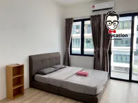Staycation Homestay 14 P Residence Kuching Condo Hotels in der Nähe von Satow Waterfall, Kpg Bobak