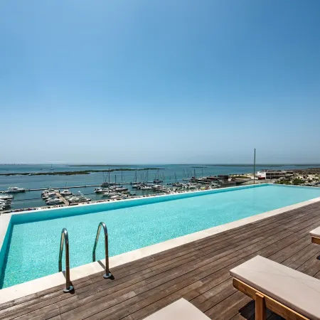 Del Mar Apartment - BT