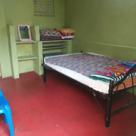 HOTEL R HOMESTAY