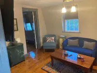 #4 Quaint 1 bedroom apartment in Historic Building