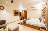 HOTEL BHABHA - Airport Shuttle
