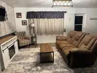 #2 Miller Suites -Cozy Comfort - 2Bdrm 1.5 Bath.  for Work or Play.