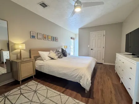 Private Pool + Game Room Near AMI Beach - NEW